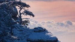 Горы в облаках