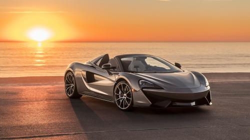 2018 McLaren 570S Spider у моря на закате картинки