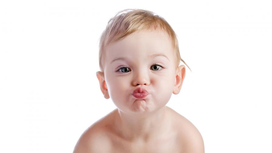 Глазки, поцелуй, ребенок, светлые волосики, любовь