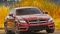 Заставка автомобиля Mercedes-Benz CLS63 AMG