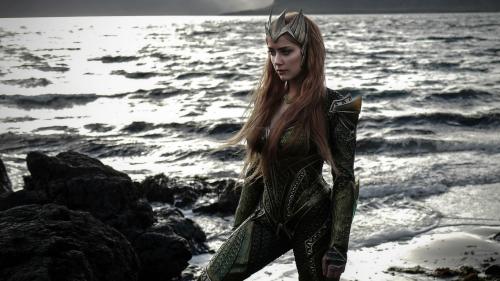 Лига справедливости, Амбер Херд, Королева мера