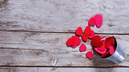 Розовые сердца букет фоновые заставки hd бесплатно скачать