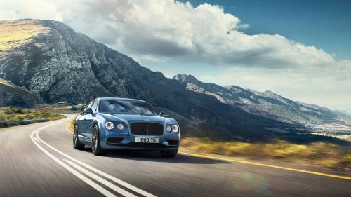 Седан Bentley Flying Spur W12 S в горах обои скачать