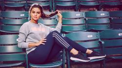 Селена Гомес, Selena Gomez, актриса, певица, спорт