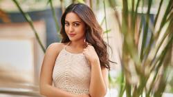 Сонакши Синха картинки