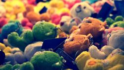 1920x1080 Маленькие милые мишки-брелоки